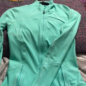 Lululemon sweatshirt